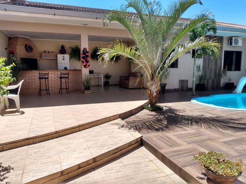 Edicula com um quarto banheiro e piscina e lazer Foz do Iguaçu Exterior foto